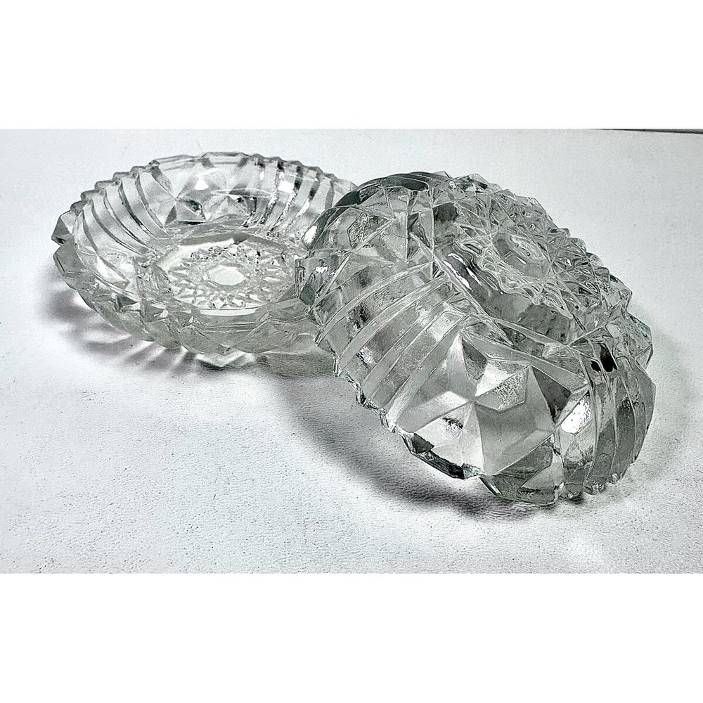 Vintage Cut Crystal Glass Round Trinket Dish With Lid Star Pattern Jewellery Box